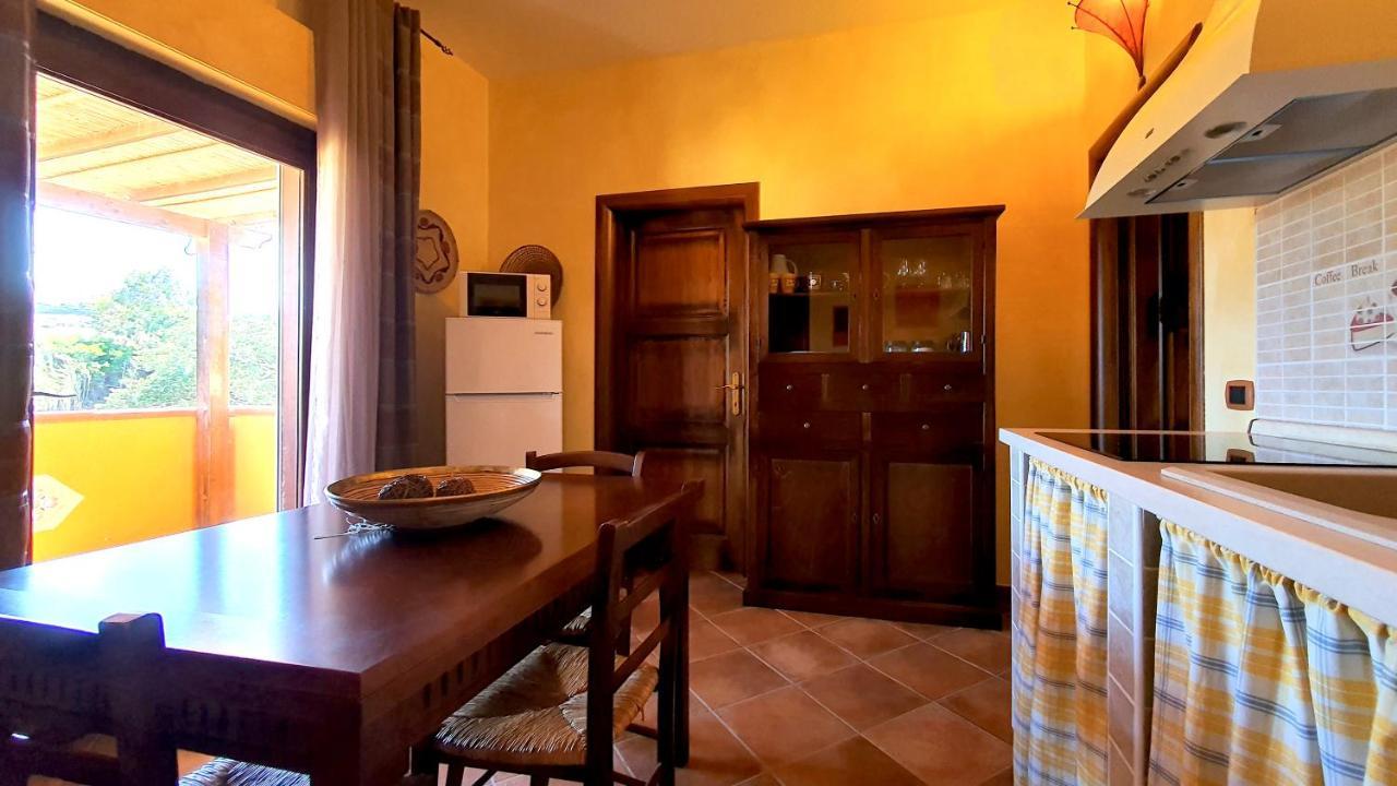 Casa Ginestra - Gonnesa Apartment Bagian luar foto